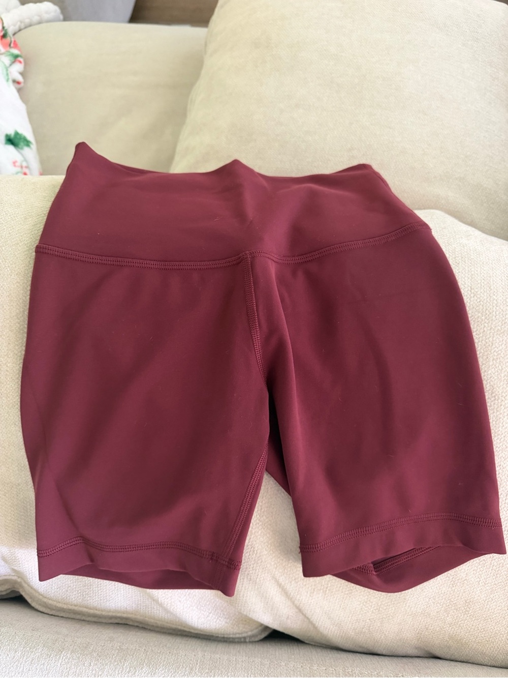 Lululemon Wunder Train HR Short 6”